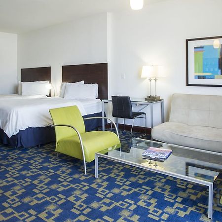 C Ocean Rentals At Strand Ocean Drive (Adults Only) Miami Beach Exterior photo