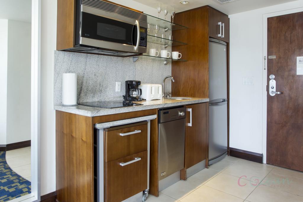 C Ocean Rentals At Strand Ocean Drive (Adults Only) Miami Beach Exterior photo