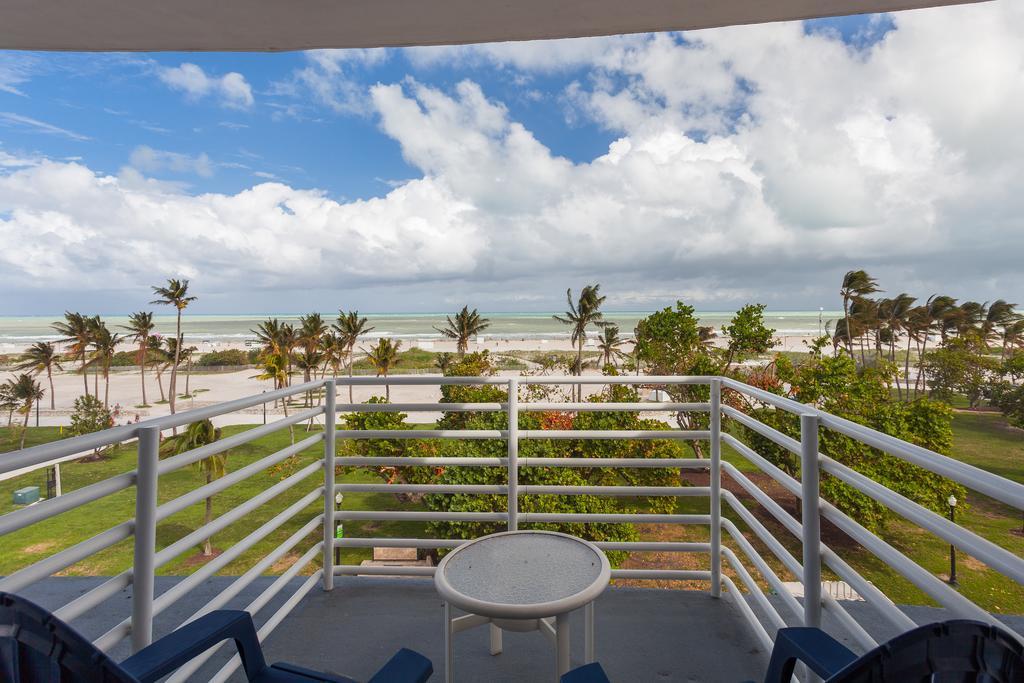 C Ocean Rentals At Strand Ocean Drive (Adults Only) Miami Beach Exterior photo