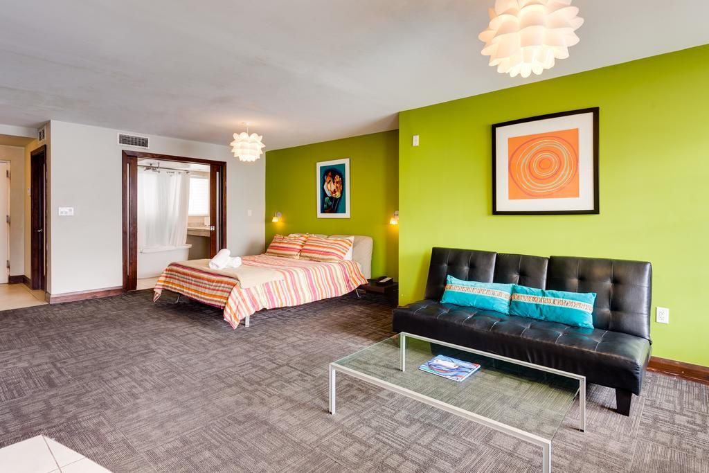 C Ocean Rentals At Strand Ocean Drive (Adults Only) Miami Beach Exterior photo